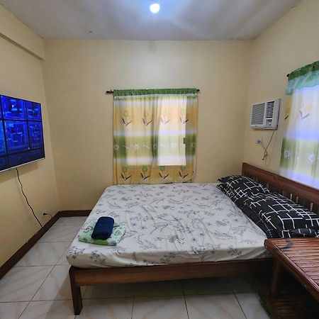 Larosa Hostel Puerto Princesa Dış mekan fotoğraf